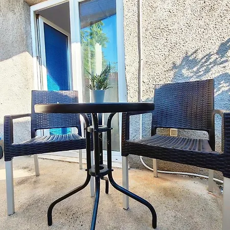 Altura & Guest house *