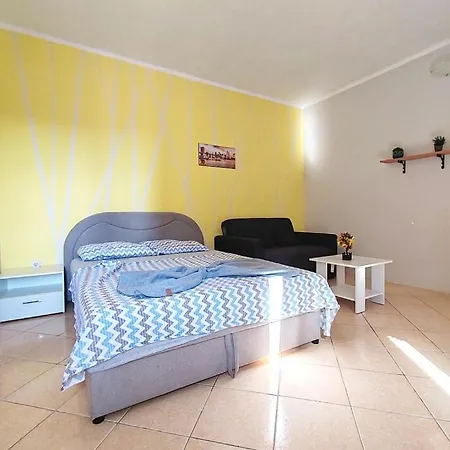 Altura & Guest house