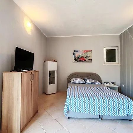 Altura & Guest house